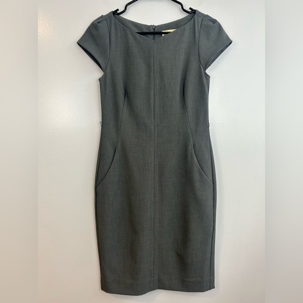 MM Lafleur Grey Cap Sleeve Classic Midi Sheath Dress Size 2